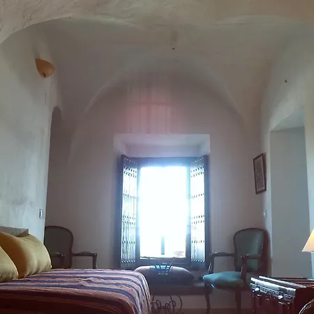 La Casa De Bovedas Charming 4*
