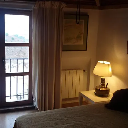 La Casa De Bovedas Charming לינה וארוחת בוקר 4*