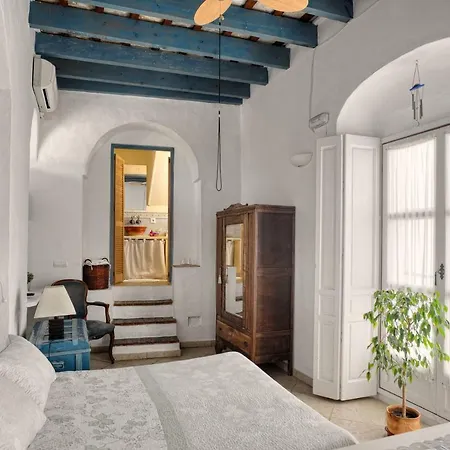 La Casa De Bovedas Charming Bed & Breakfast